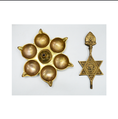 Brass OM Saravanabhava Vilakku – Murugan Devotional Pooja Lamp